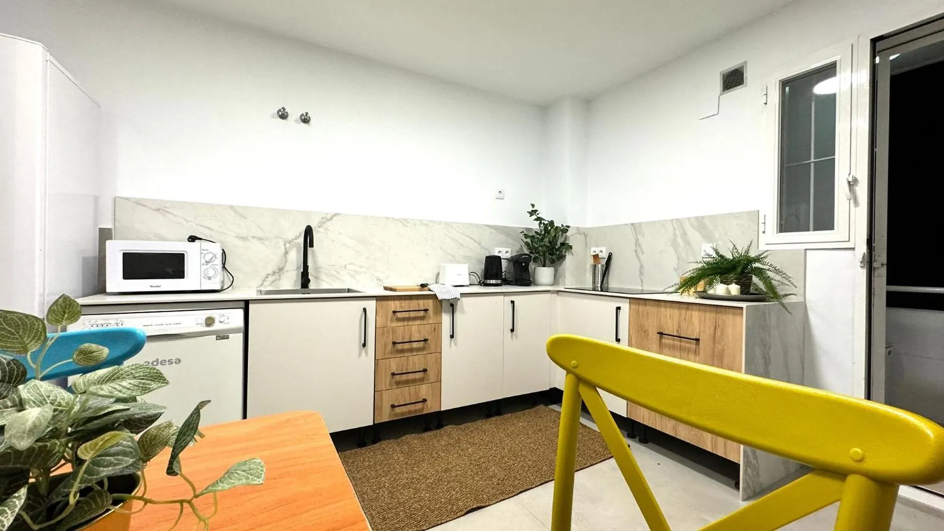 Appartement Carihuela Playa Los Nidos 1 Torremolinos Spanje